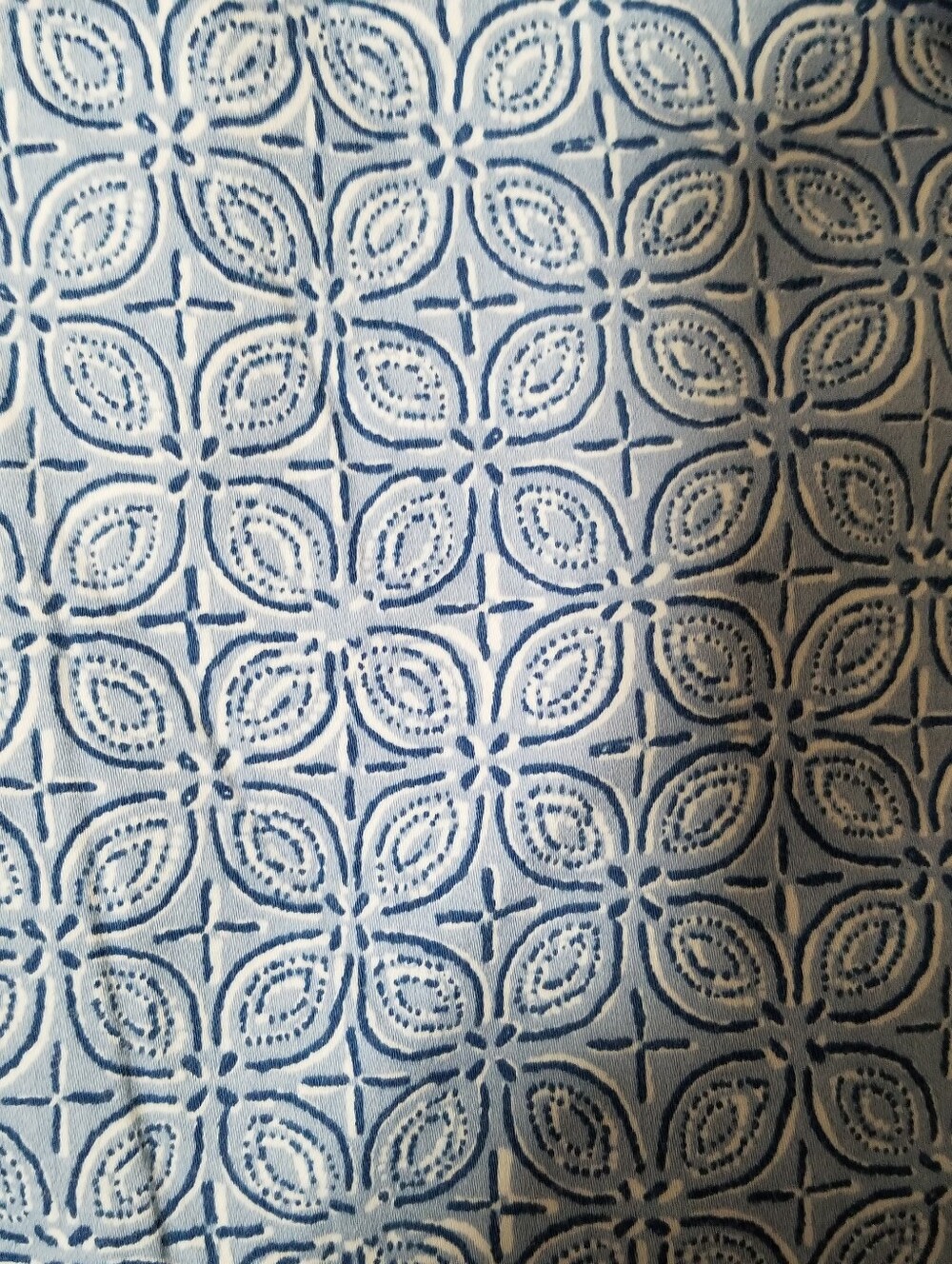 Threshold queen Sheet Set